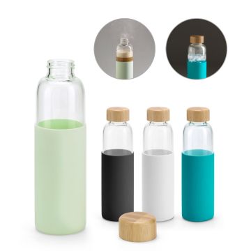 Bouteille en verre 600 ml avec bouchon en bambou et etui silicone