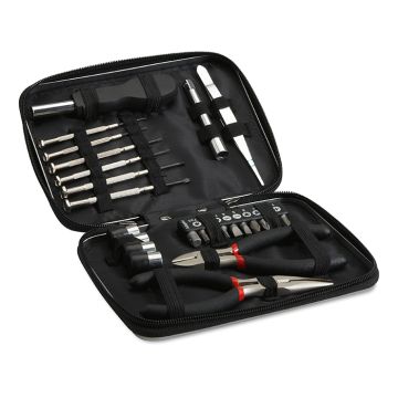 Jeu d'outils dans une boite