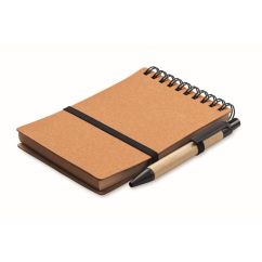 Cahier recyclé et stylo à bille